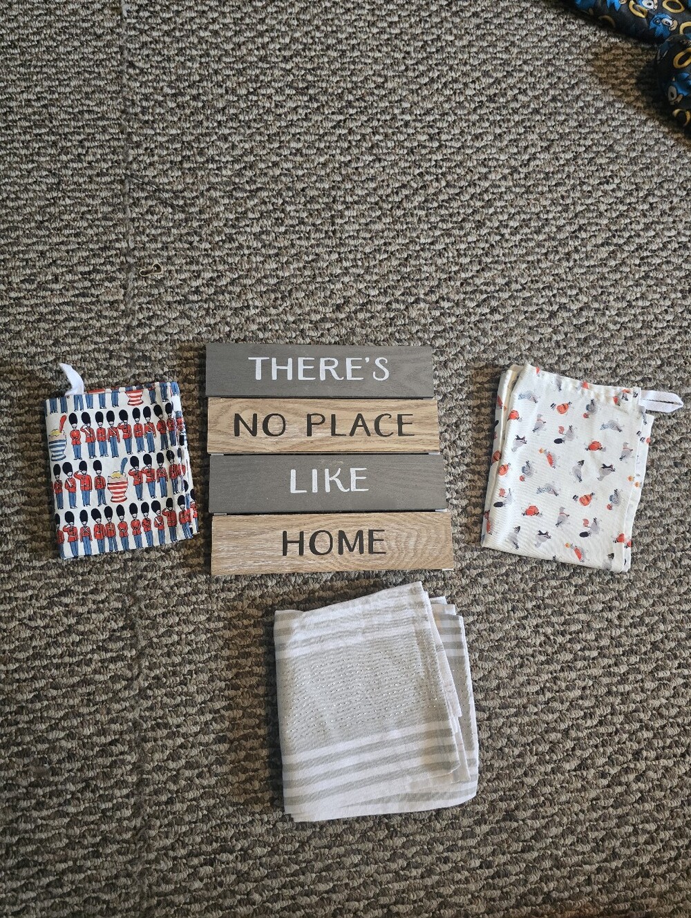 Home Sign New... With 3 Kitchen Towels New